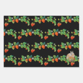 Strawberry Bunny Wrapping Paper ラッピングペーパーシート (正面2)