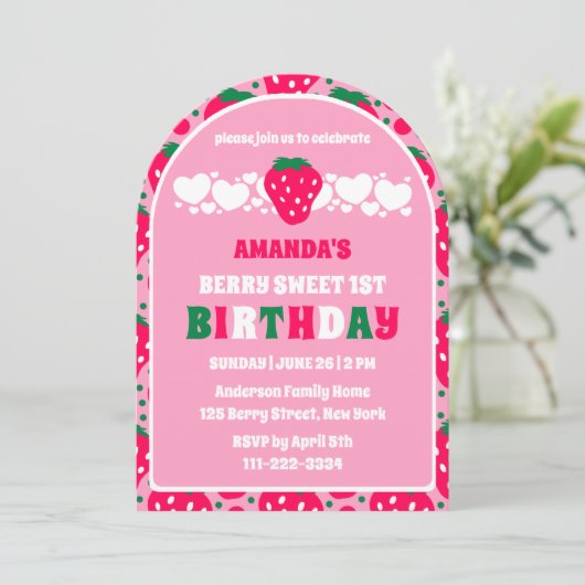 Strawberry First Birthday Celebration Arch 招待状 (スタンド正面)