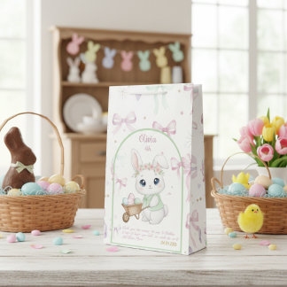 Strawberry Gaze Bunny - Cute Anime Eyes & Ribbon ミディアムペーパーバッグ