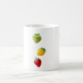 Strawberry Memories Seeds of Sweetness Between  コーヒーマグカップ (中央)