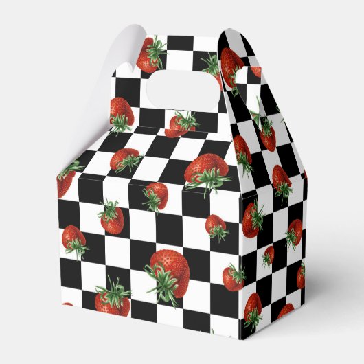 Strawberry Pattern フェイバーボックス (正面サイド)