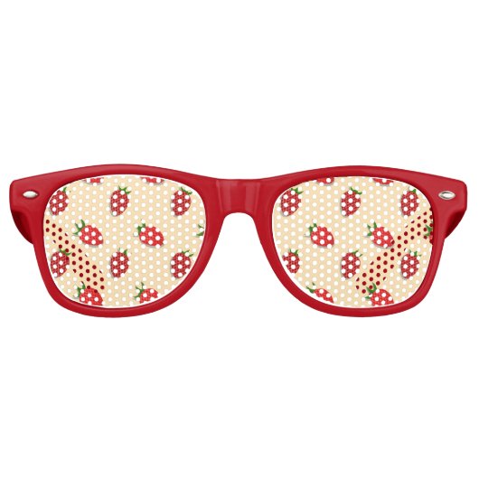 Strawberry pattern for fruit summertime good vibes レトロサングラス (正面)