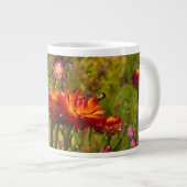 Strawflowers ジャンボコーヒーマグカップ (正面右)