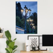 Street lamps night, Germany ポスター (ホームオフィス)