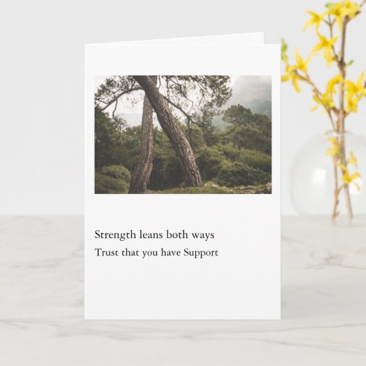 Strength Leans Both Ways カード (黄色い花)
