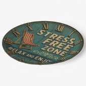 Stress Free Zone Rustic Beach House Decor ペーパープレート (アングル)