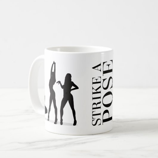 Strike a Pose - Vogue – 両側のイメージ – コーヒーマグカップ (正面左)