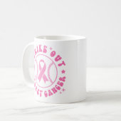 Strike Out Breast Cancer Pink Ribbon Awareness コーヒーマグカップ (正面左)