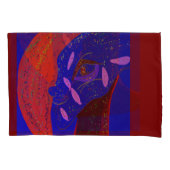 Strikingly Beautiful Creature Pillowcase Set 枕カバー (正面左)