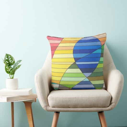 Striped Abstract with Yellow and Blue Shapes クッション (椅子)
