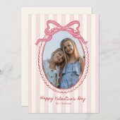 Striped Bright Pink Bow Valentine’s Day Photo Card 招待状 (正面/裏面)