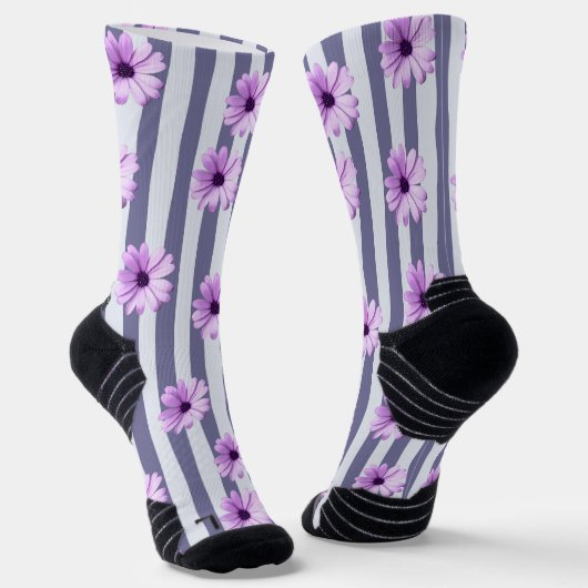 striped pattern with purple daisies ソックス (傾斜あり)