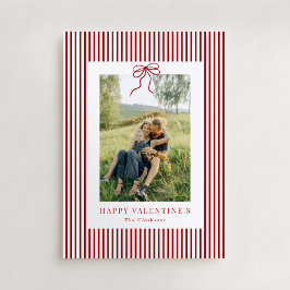 Striped Red Bow Family Photo Valentine’s Day Card シーズンカード