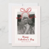 Striped Red Bow Valentine’s Day Photo Card シーズンカード (正面)