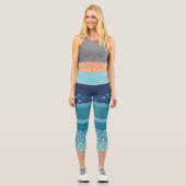 Stripes and Polka dot in Shades of Blue  カプリレギンス (正面)