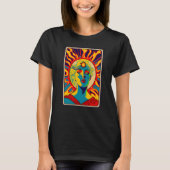Strong Female Tarot Style Warrior Strong Independe Tシャツ (正面)