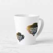 Stronger Brighter Better 2026 | Serene Floating カフェラテマグ (右アングル)