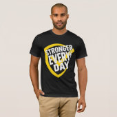 Stronger Every Day Shirt – Gym Motivation T-Shirt, Tシャツ (正面フル)