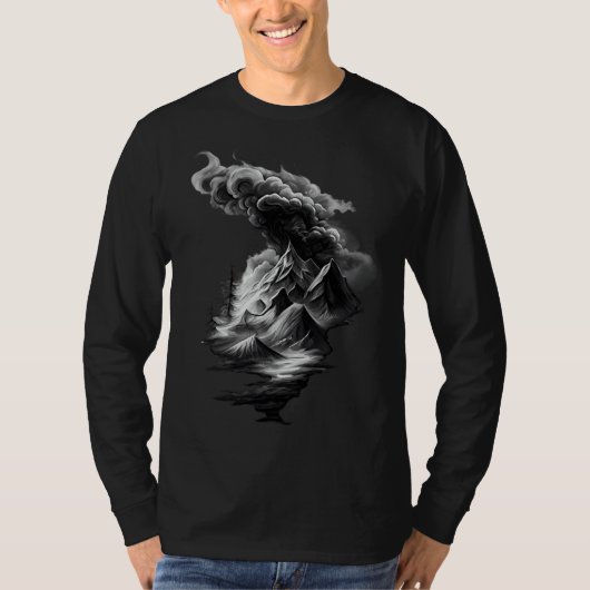 Stunning Mountain and Cloud in Black and White Tシャツ (正面)