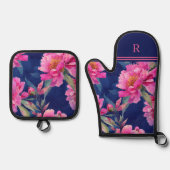 Stunning Pink Floral Bloom Monogrammed 鍋つかみ&鍋敷きセット (正面)