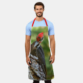 Stunning Portrait of Pileated Woodpecker on Tree エプロン (着用した状態)