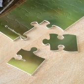 Stunning Portrait of Pileated Woodpecker on Tree ジグソーパズル (側面)