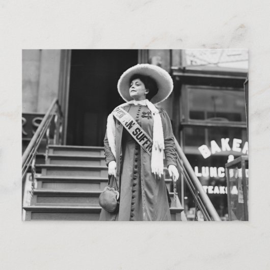 Stylin' Suffragette, 1908 ポストカード (正面)