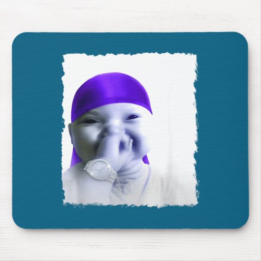 Stylish Ai Baby Holding Back Laugh Gigging Meme  マウスパッド (正面)