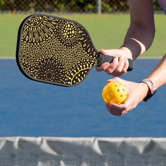 Stylish Black Gold Ethnic Floral Pickleball Paddle ピックルボールラケット (インサイチュ)