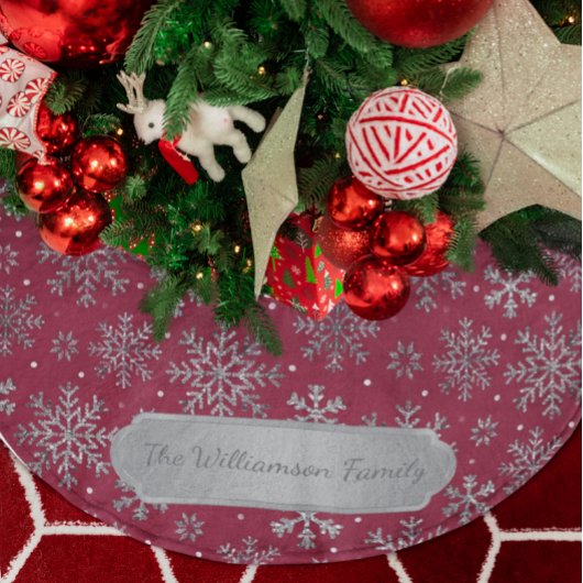 Stylish Burgundy Christmas w/ Elegant Snowflakes ブラッシュドポリエステルツリースカート