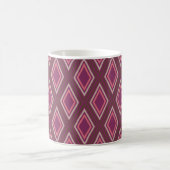 Stylish Geometric Diamond Pattern in Purple コーヒーマグカップ (中央)