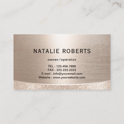 Stylish Gold House Cleaning Service Professional 名刺 (裏面)