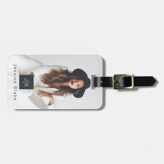 Stylish Modern Entrepreneur Monogram Photo QR Code ラゲッジタグ (正面横)