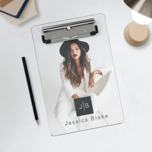 Stylish Modern Woman Entrepreneur Monogram 2 Photo ミニクリップボード