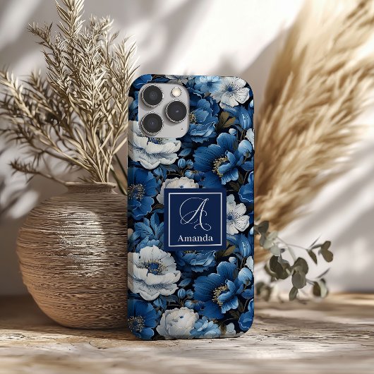 Stylish Navy Flowers iPhone Case Blue Floral Desig Case-Mate iPhoneケース