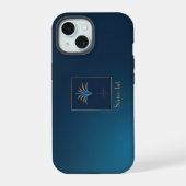 Stylish Navy Monogrammed Midnight Palm  iPhone 15ケース (裏面)