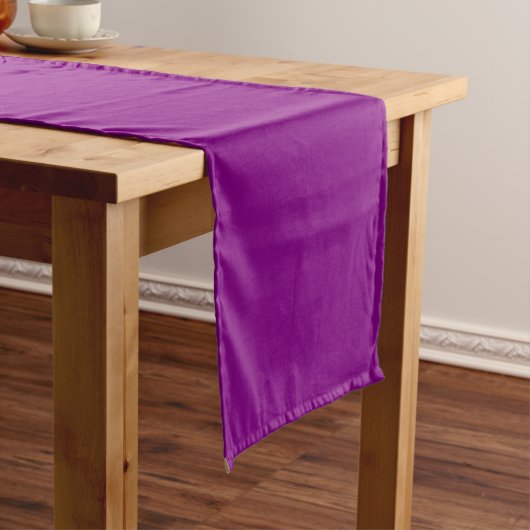 Stylish Purple Table Runner for Dining and Events ショートテーブルランナー (インサイチュ)