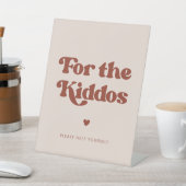 Stylish retro Peach Pink For the Kiddos 台座サイン (インサイチュ)