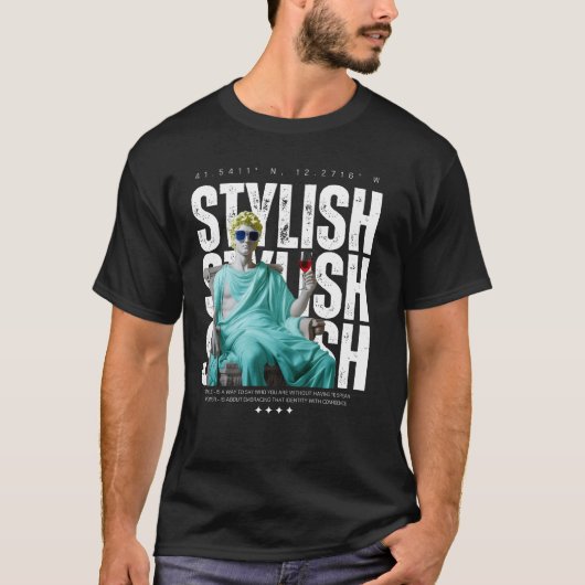 Stylish Statue Graphic Tee – Streetwear Style Tシャツ (正面)