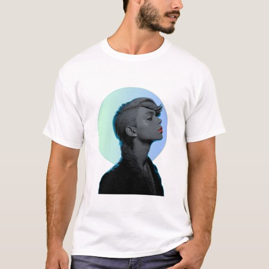 Stylish Woman in Monochromatic Portrait Tシャツ (正面)