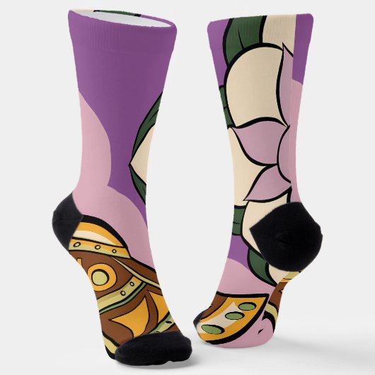 Stylized Axe and Flower Design ソックス (傾斜あり)