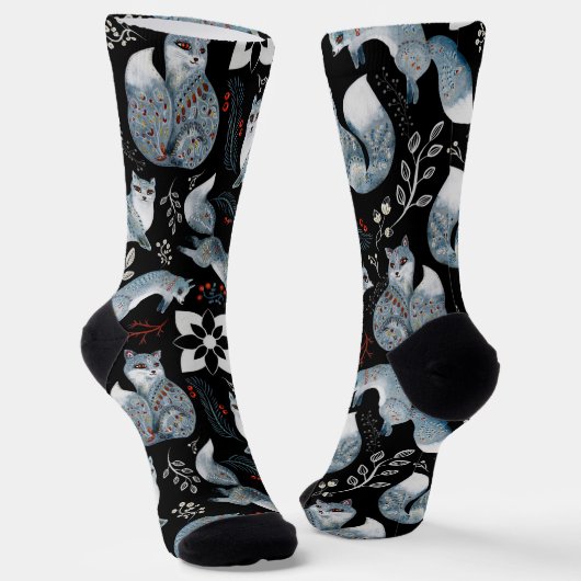  Stylized blue foxes with intricate floral designs ソックス (傾斜あり)