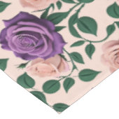 Stylized Purple Roses With Green Accents テーブルクロス (アングル)