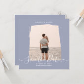 Sublime Minimalist PHOTO Save The Date Dusty Blue カード (正面/裏面インサイチュ)