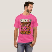 SUCK IT LIKE IT’S CURSED Tシャツ (正面フル)