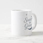 Sueña en Grande ✨ | Silver Moon Design ジャンボコーヒーマグカップ (正面右)