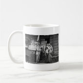 Suffragettesおよび彼女達のMen 1913年 コーヒーマグカップ (左)