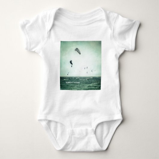 Summer dreams. Kite surf ベビーボディスーツ (正面)