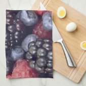 Summer Fruit Mixed Berries Close Up Photo キッチンタオル (四つ折り)
