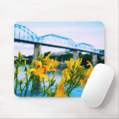 Summer in Chattanooga, TN – ウォルナット通り橋 マウスパッド (マウス)